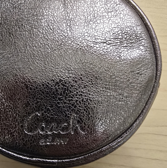 COACH Bronze Round Zip Coin Purse Metallic Pouch Wristlet Keyring *** - Picture 2 of 10